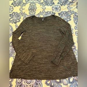 Gap gray sweater size medium